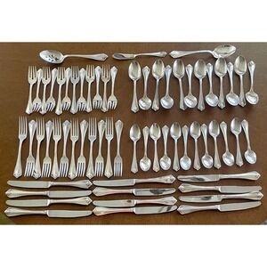 Oneida King James Silverplate Flatware Set 63 Pc Service for 12 w Serving
